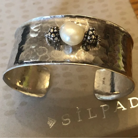 Rare Vintage Silpada Sterling Silver Freshwater Pearl Cuff Bracelet B1251